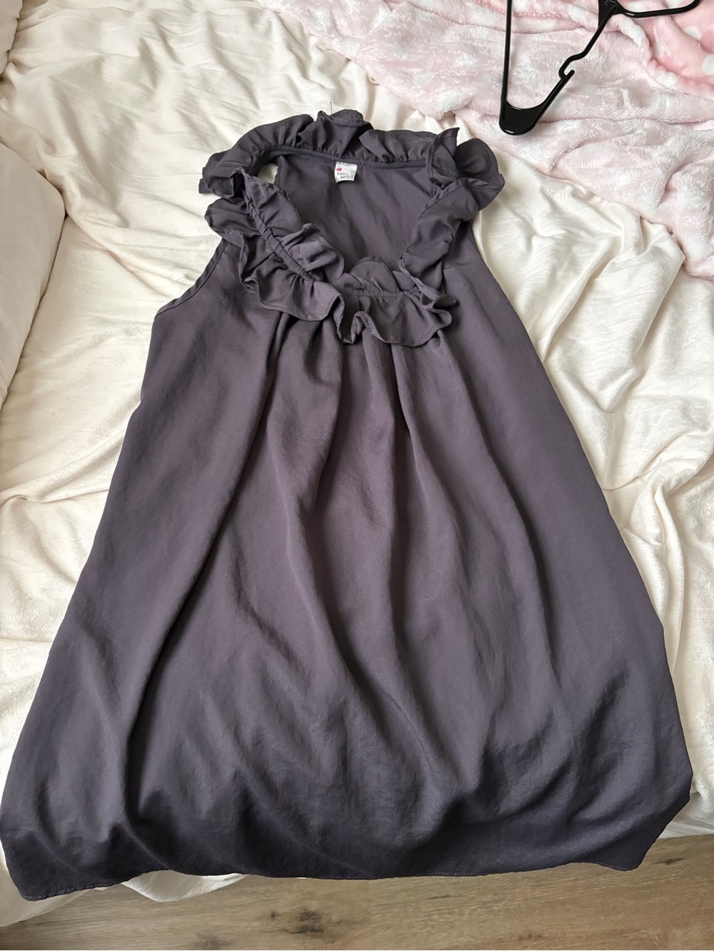 hello miss Ruffled V-Neck Sleeveless Dress - Charcoal Gray